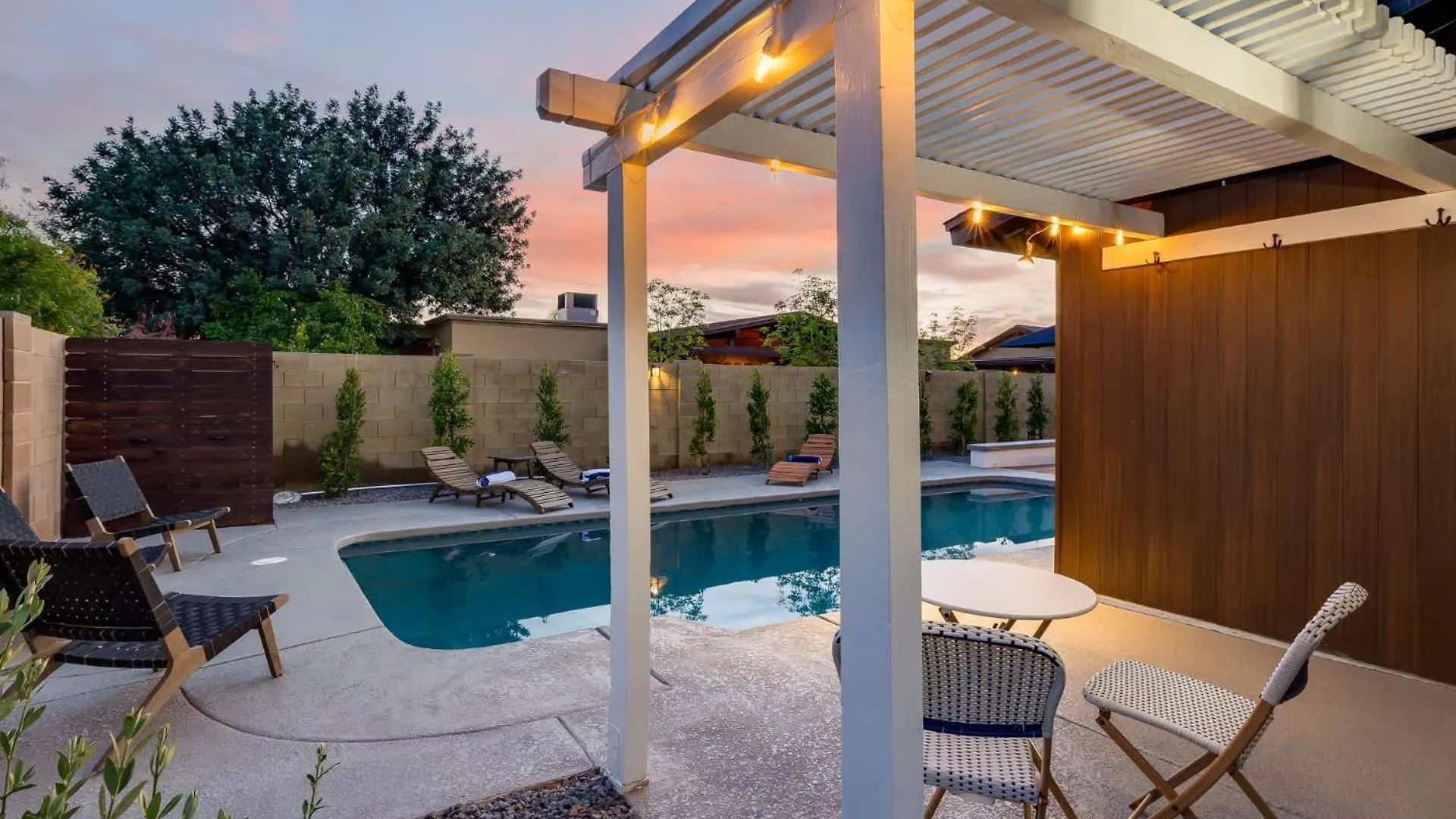 Modern Cactus Home - Luxe With Spa-Baths Pool & Firepit Феникс 0*,