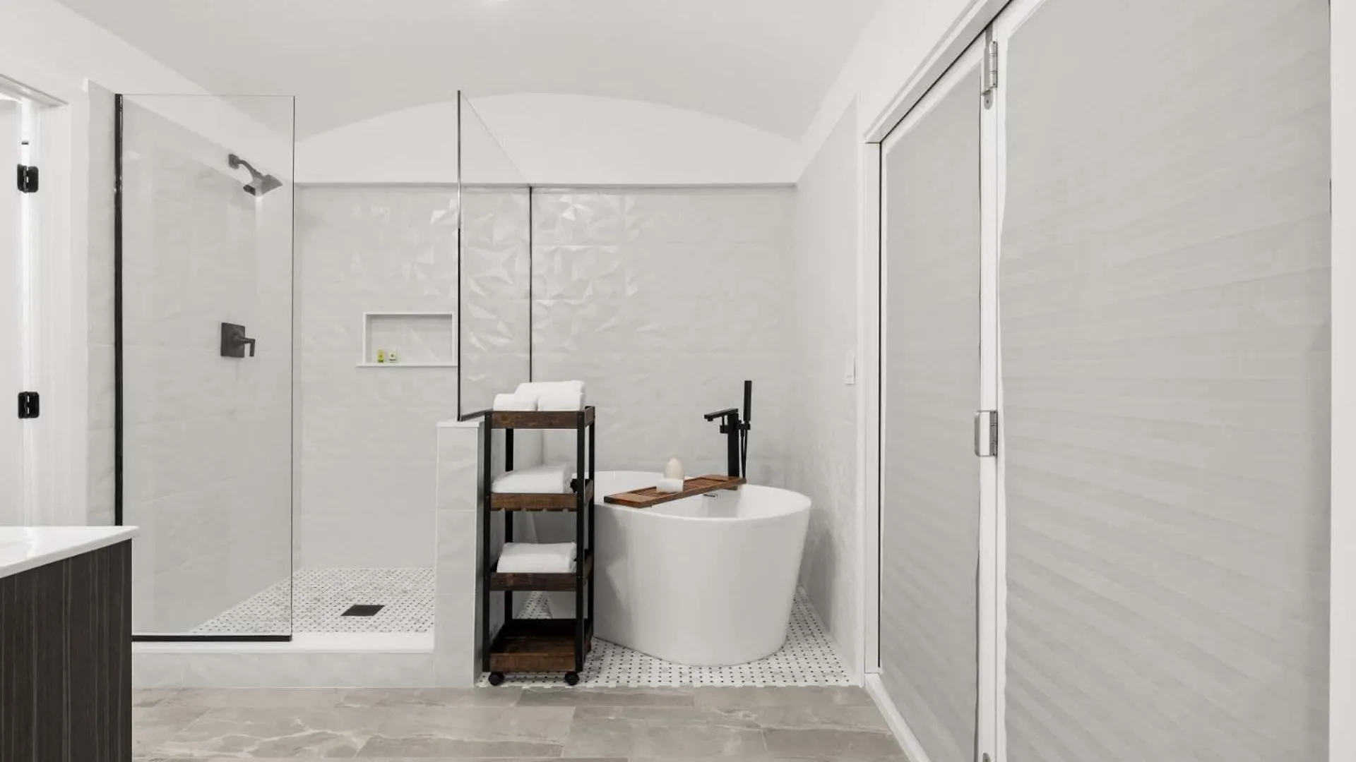 Modern Cactus Home - Luxe With Spa-Baths Pool & Firepit Феникс США